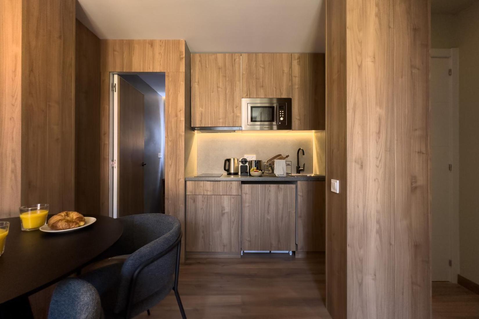 Oasis Suites Downtown ברצלונה מראה חיצוני תמונה