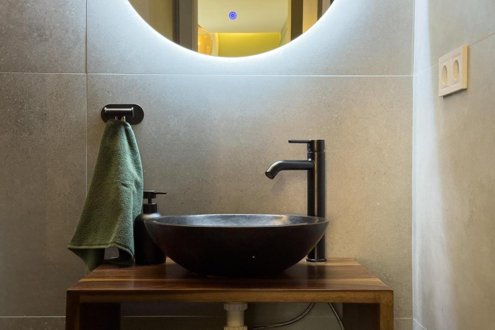 Oasis Suites Downtown ברצלונה מראה חיצוני תמונה
